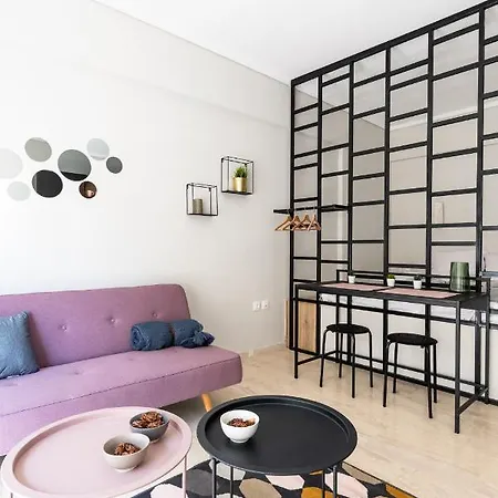 Modern Close To Waterfront テッサロニキ